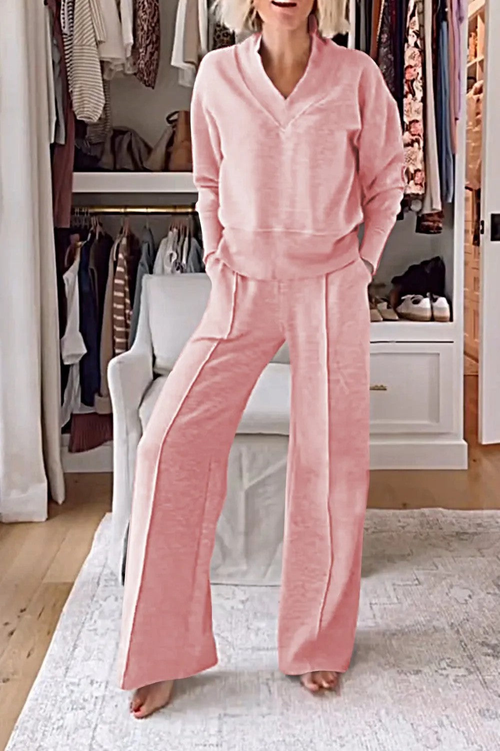 Ensemble deux pièces col en V manches longues haut ample pantalon large