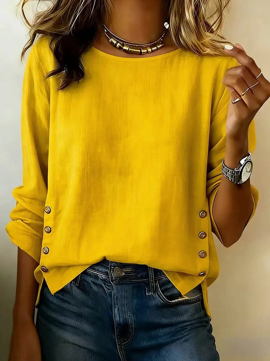 Breathable linen short-sleeve crew-neck T-shirt in yellow with side button accents