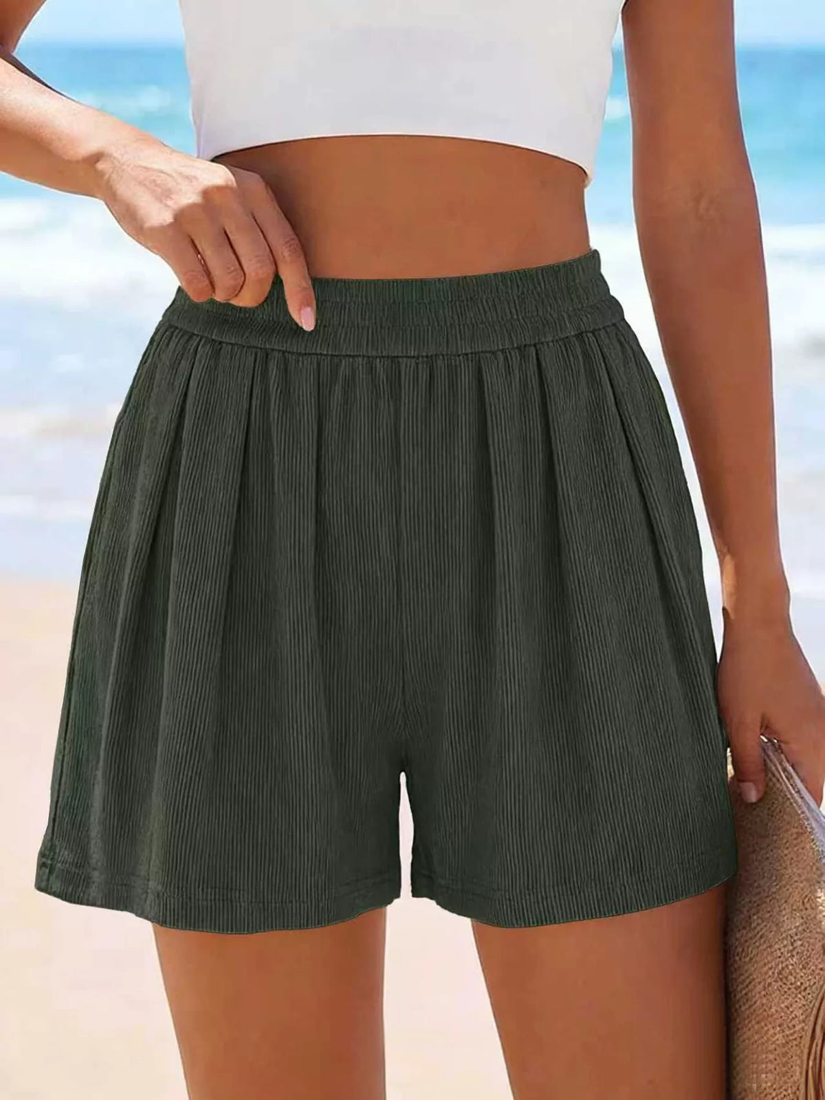 High-Waisted Shorts with ribbed fabric in olive green by Trendsi
