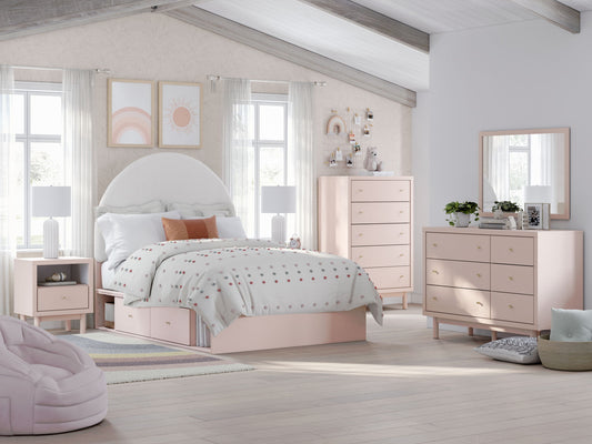 Signature Design by Ashley Wistenpine 8 Piece Bedroom Set Blush-1