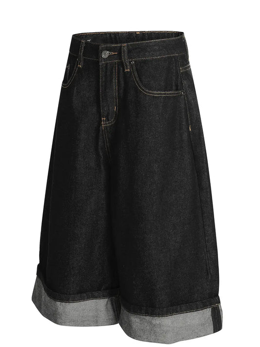 Men's relaxed baggy denim shorts with cuffed hem in black denim, by Trendsi