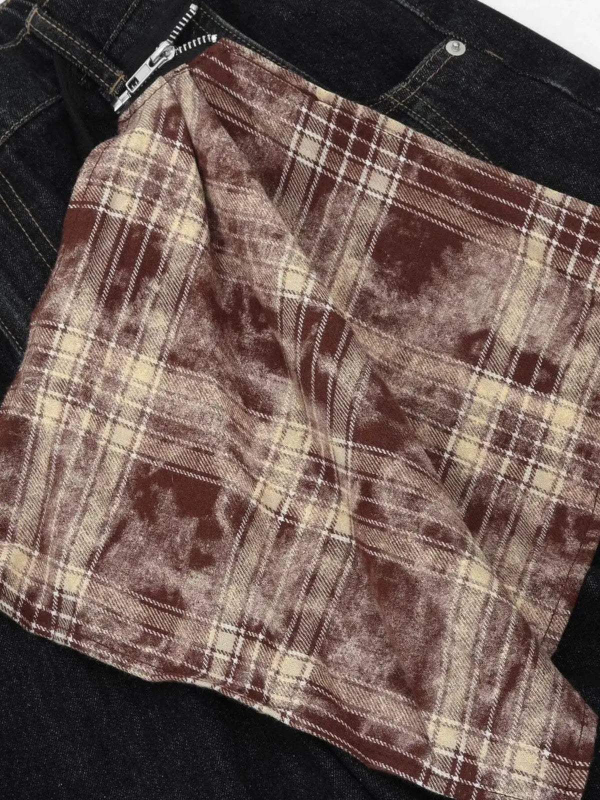 Casual men's wide-leg cotton denim shorts with burgundy plaid patch pocket detail