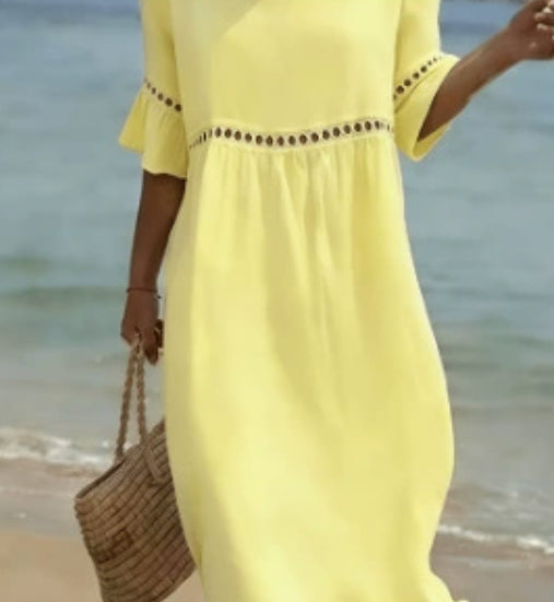 Robe décontractée élégante à col rond, manches trois-quarts et couleur unie