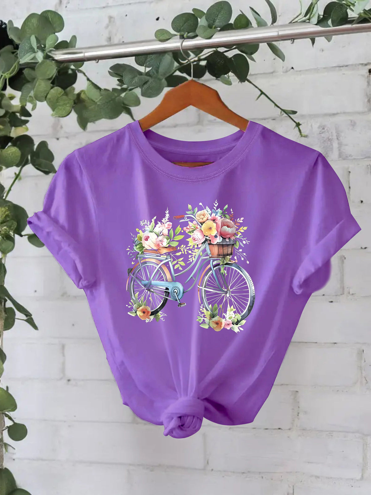Pattern printed T-shirt