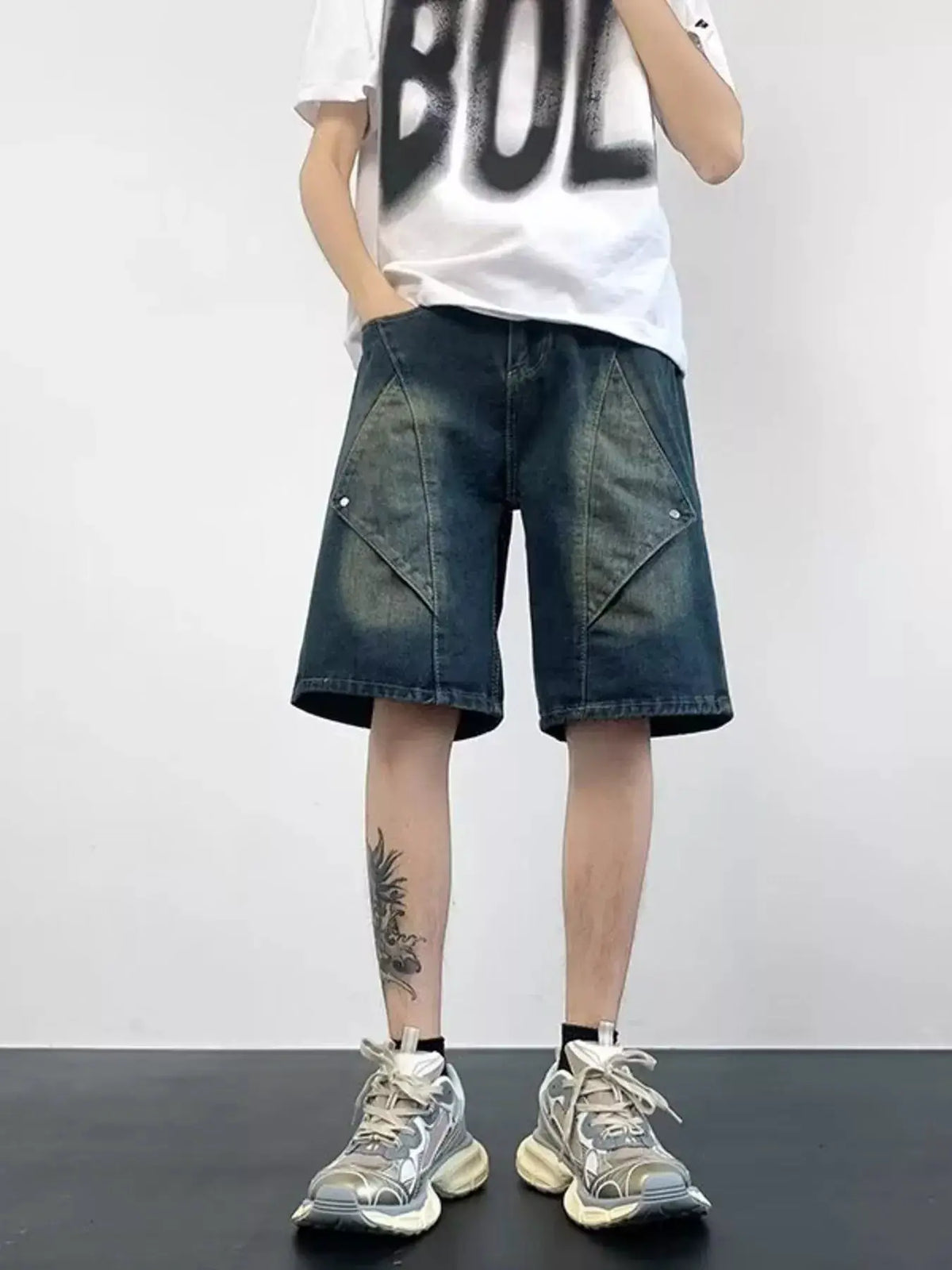 Mens plus-size washed denim shorts with soft cotton-stretch pockets, Trendsi