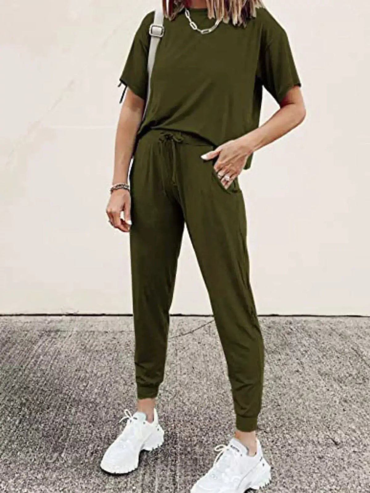 Trendsi plus-size olive-green round-neck top and drawstring pants two-piece set