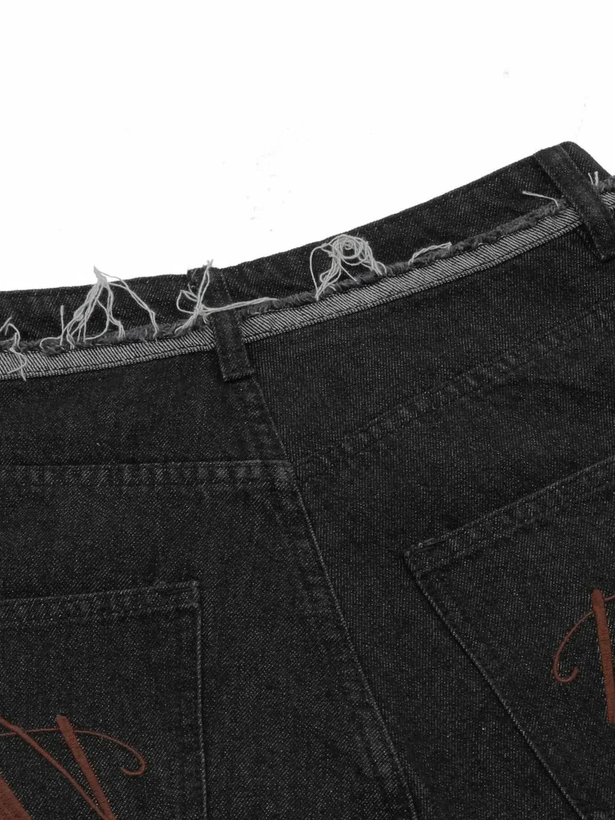 Men's denim shorts with slight stretch cotton, raw hem and contrast cuffs