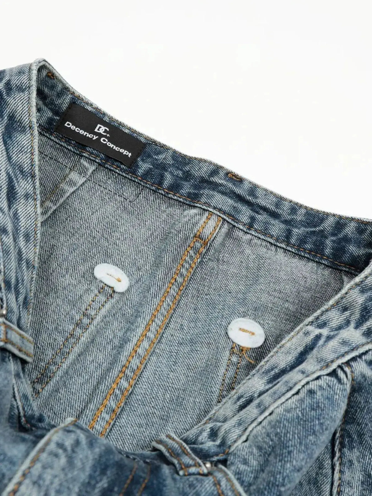 Men's washed wide-leg denim shorts with cotton-stretch; blue denim and Decency Concept label visible
