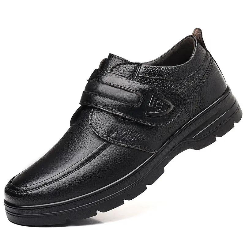 AdTec men's slip-on shoes in full-grain black leather with Velcro bands, flats