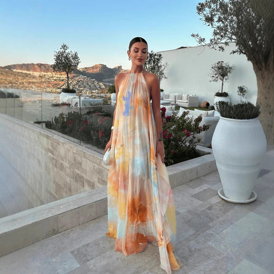 Vestido playero estampado suelto con cuello halter sin espalda