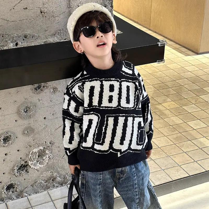 Boys warm thickened knit sweater long-sleeve pullover, black and white graphic pattern