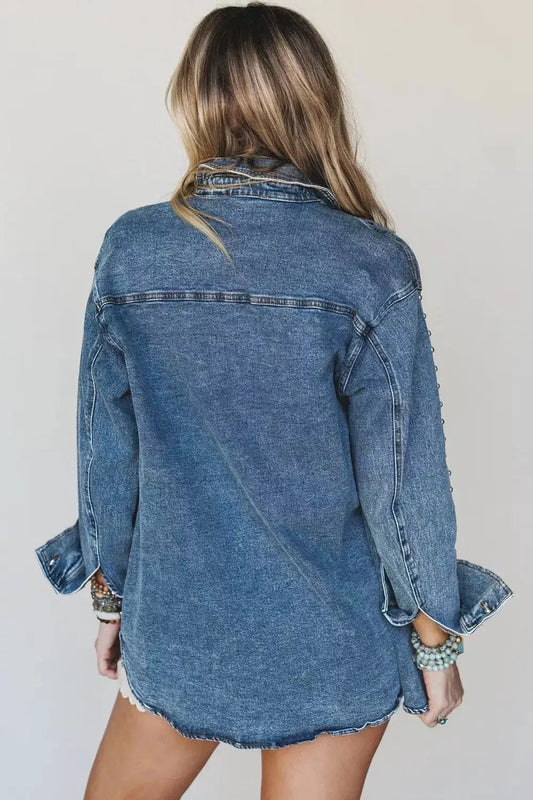 Western-style rivet-studded blue denim jacket, regular fit, long sleeves, cotton coat