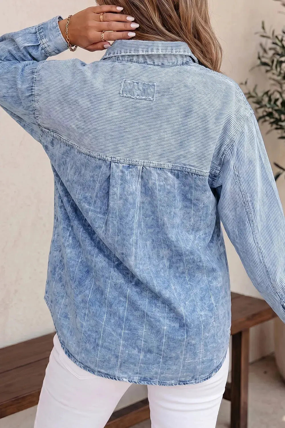 Trendsi Classic front-button striped denim shirt with pockets, light-wash back view
