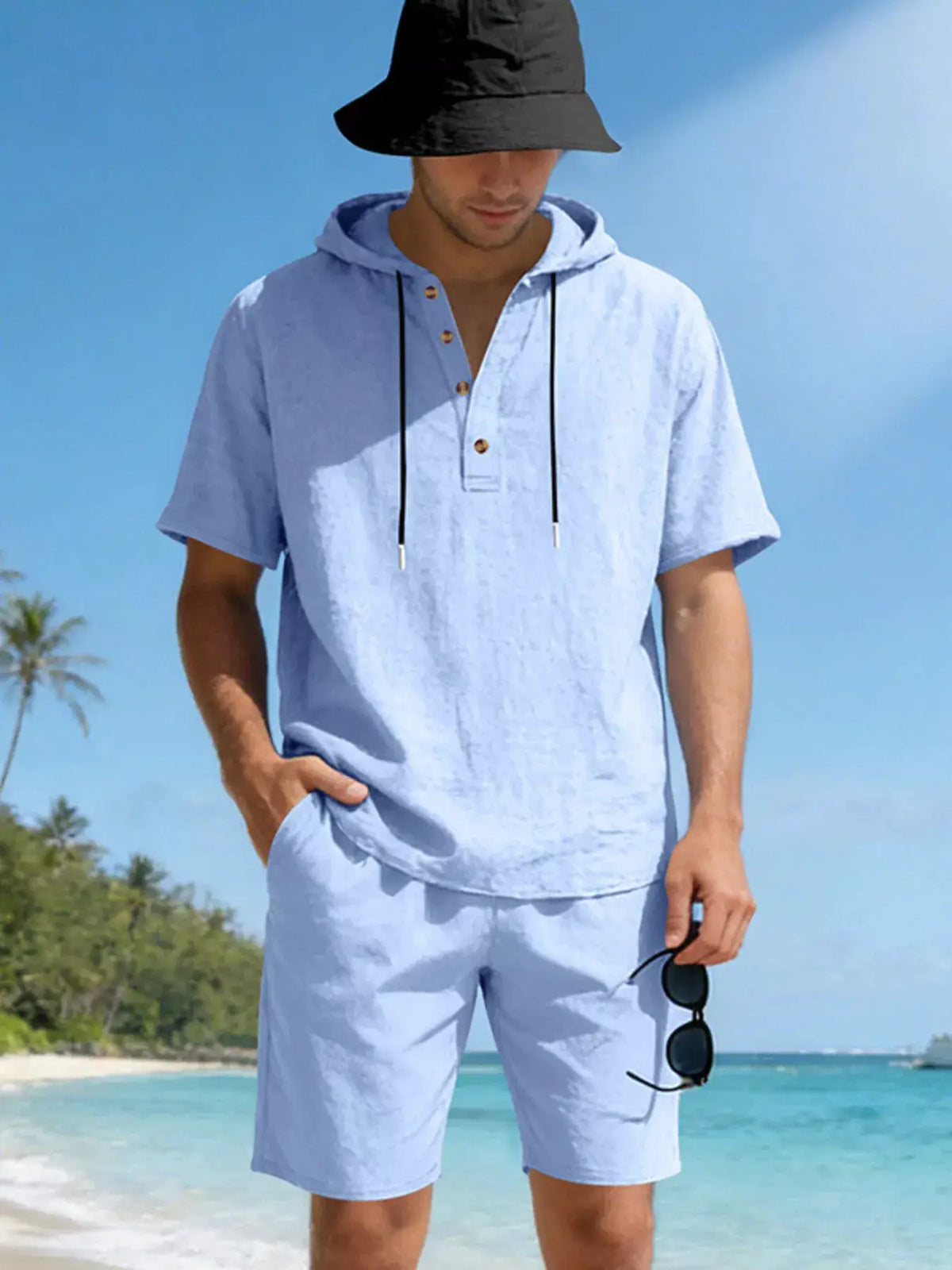 Mens linen-blend hooded top and shorts two-piece set in light blue, casual beachwear by Trendsi