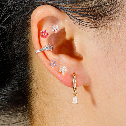 Boucles d'oreilles Micro-incrustées de zircons, cristaux colorés en forme de goutte