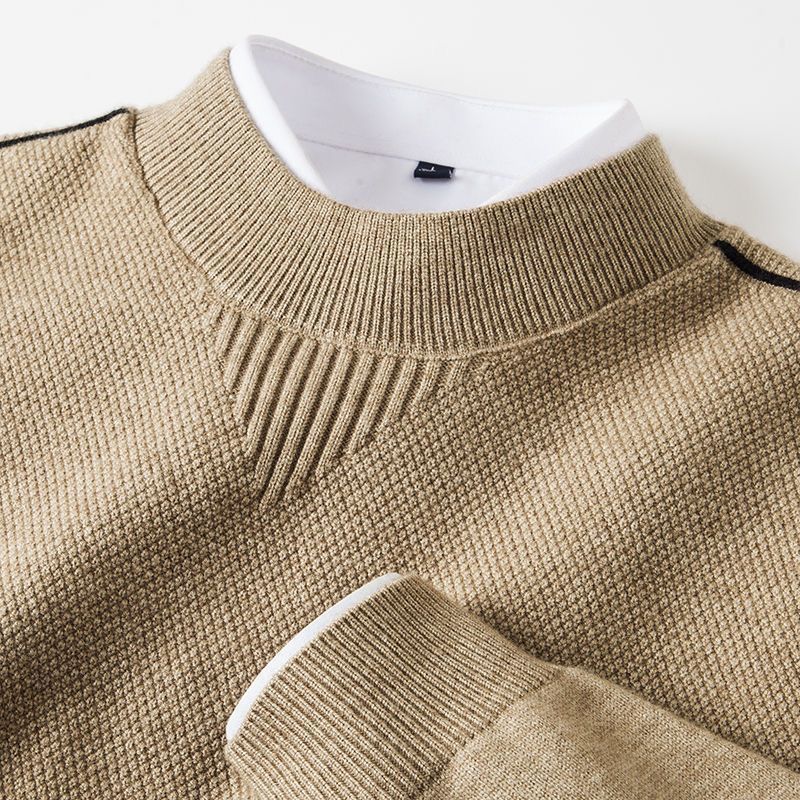 Trendy men's sweater-jacket in beige knit with ribbed collar.