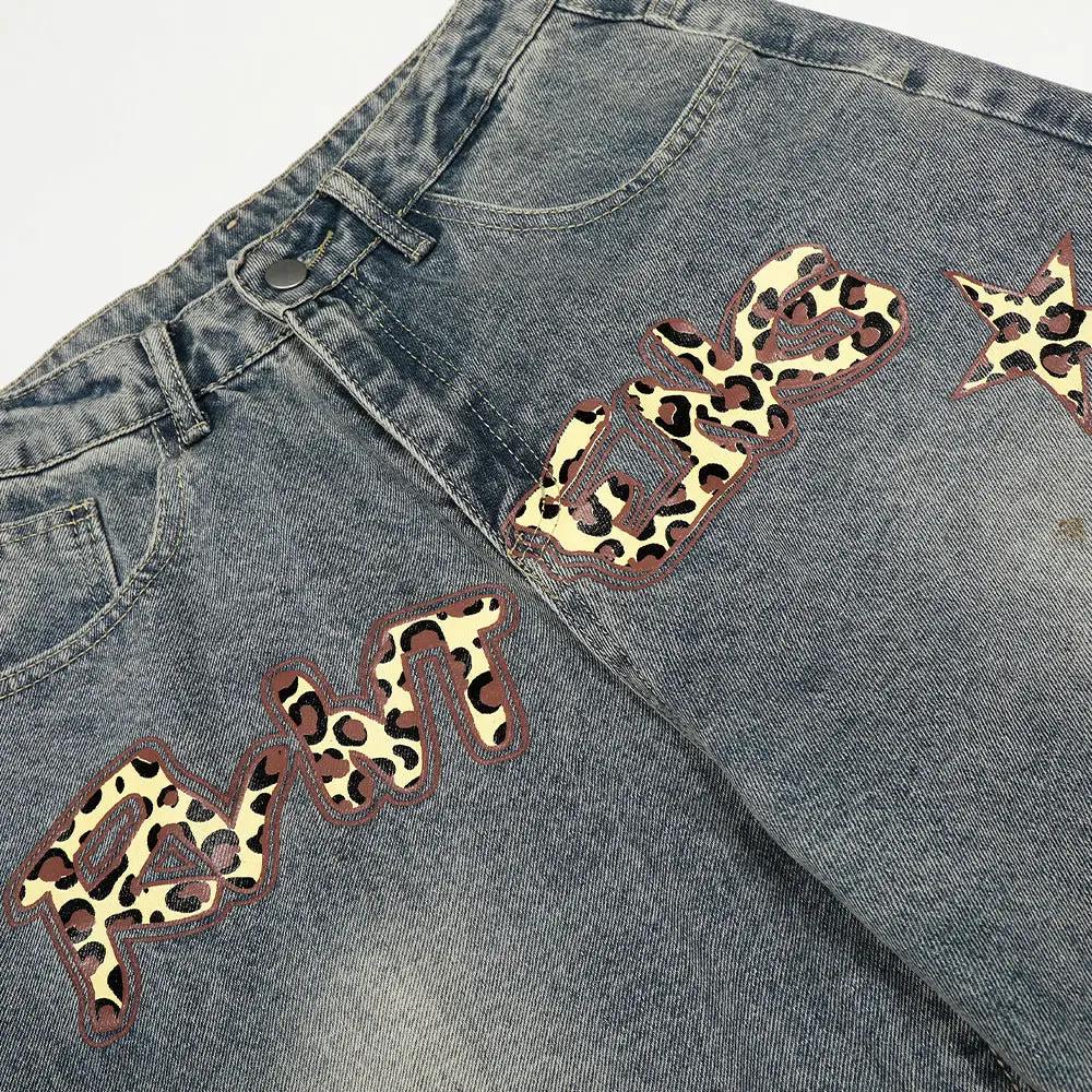 Leopard print letter graphic curved-waist premium denim jeans, slim fit by eprolo