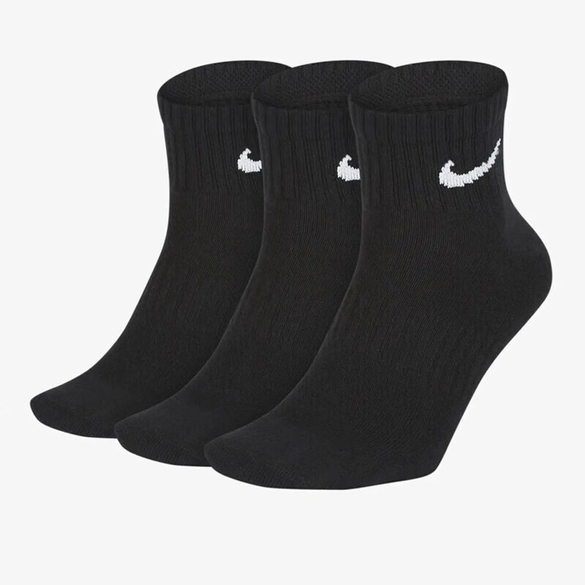 Nike black 3-pack short-cuff basketball socks for athletic use
