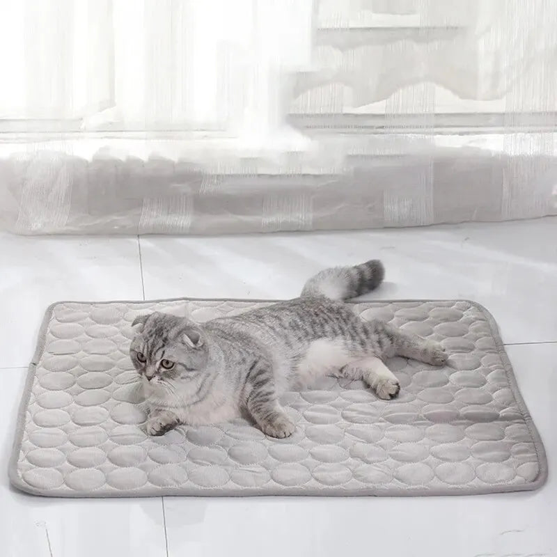 Self cooling pet mat for dogs and cats, gray quilted cooling bed.