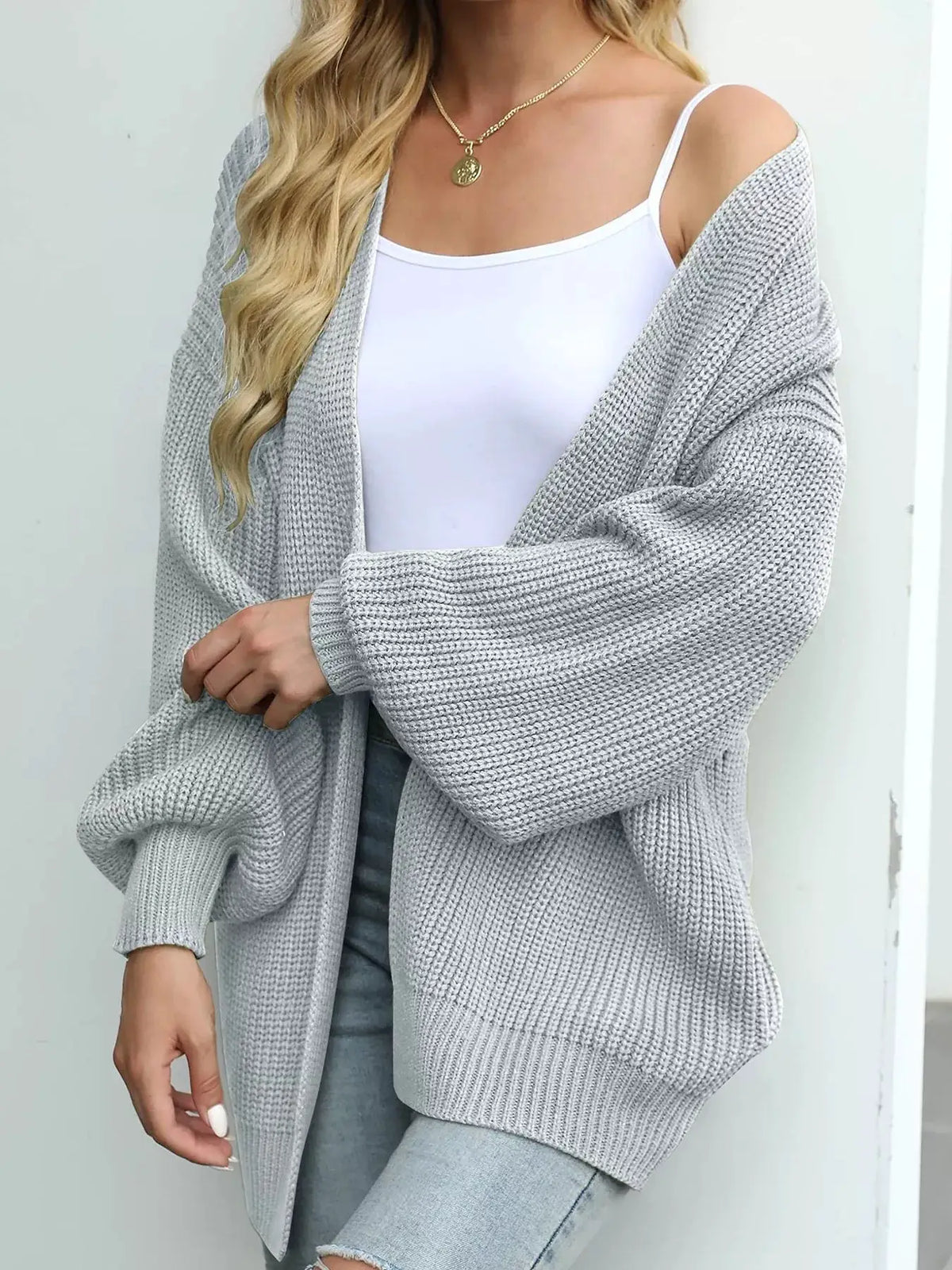 Trendsi oversized chunky knit cardigan in light gray with open front and stretch fabric