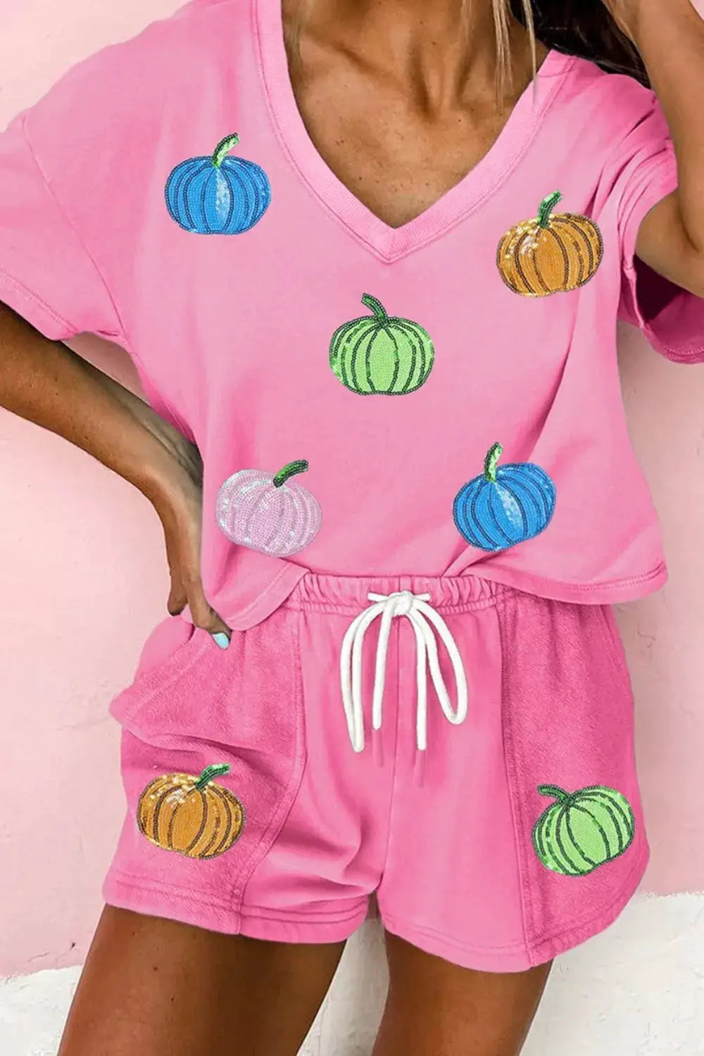 Sequin pumpkin-print pink V-neck tee and drawstring shorts two-piece set by Trendsi