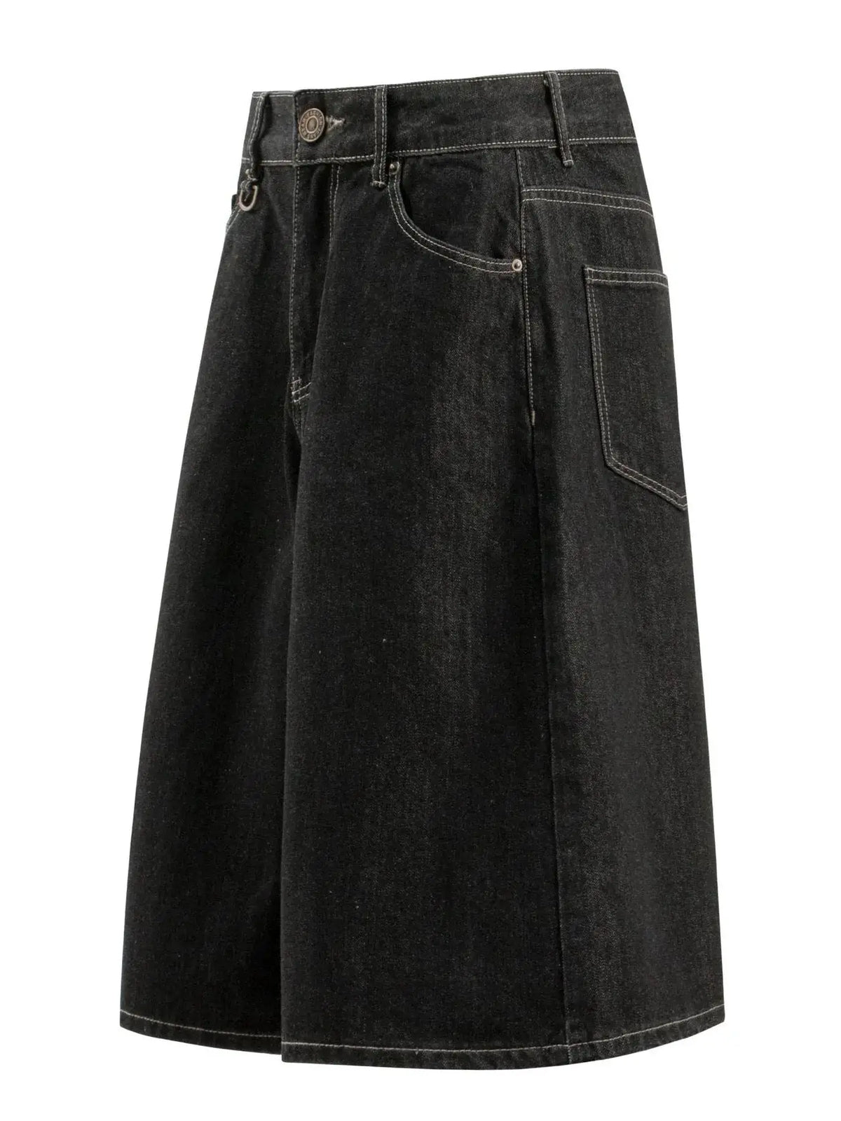 Men's wide-leg black denim shorts, cotton-stretch with front pockets and contrast stitching