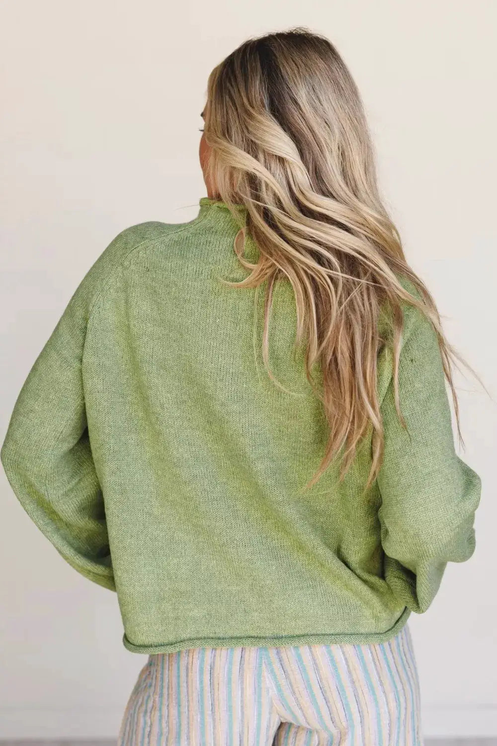 Trendsi green oversized knit round-neck sweater, back view, casual pullover