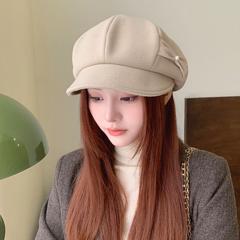Béret Tendance avec Nœud de Perles de Mode Amincissant le Visage