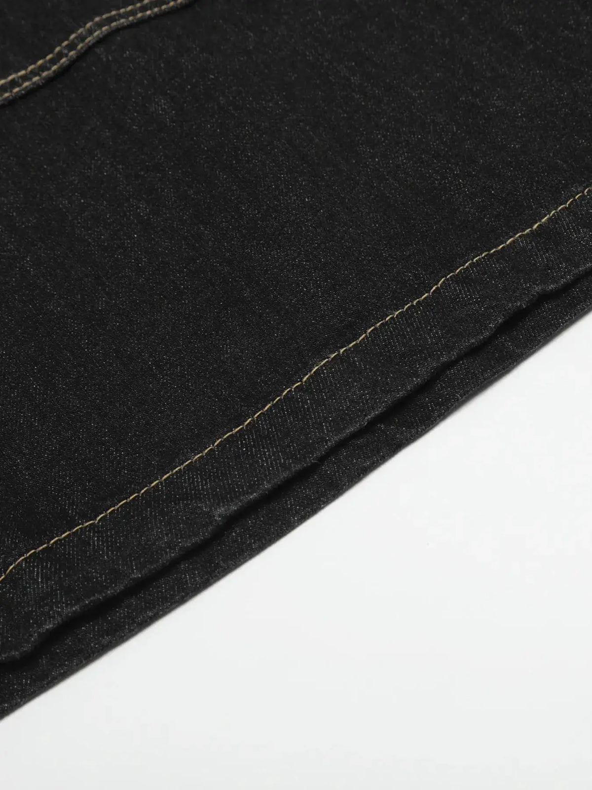 Mens wide-leg cotton denim shorts with breathable contrast stitching in dark indigo, Trendsi