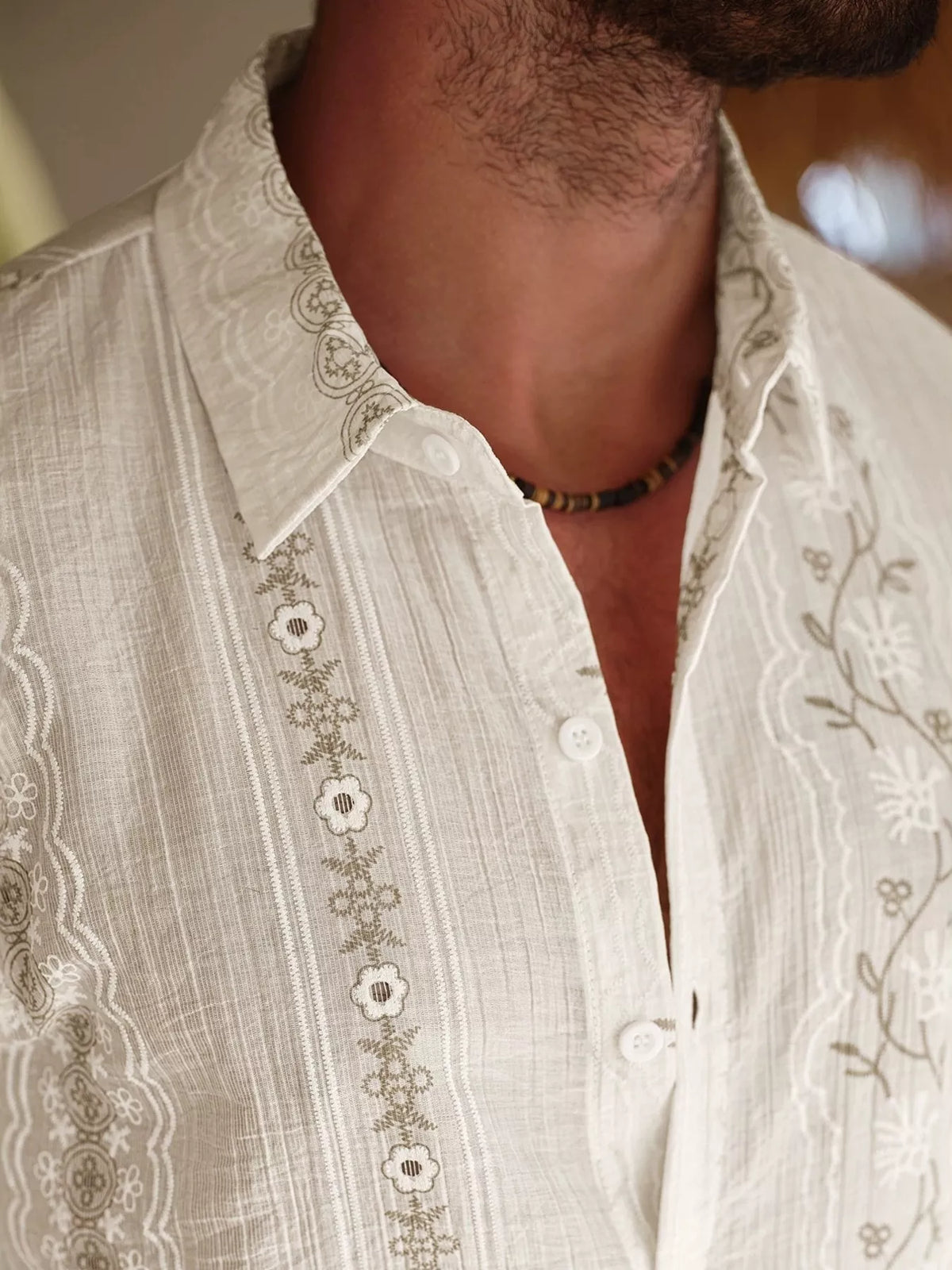 Men's flower short-sleeve shirt and shorts set, beige shirt with embroidered floral pattern and button front
