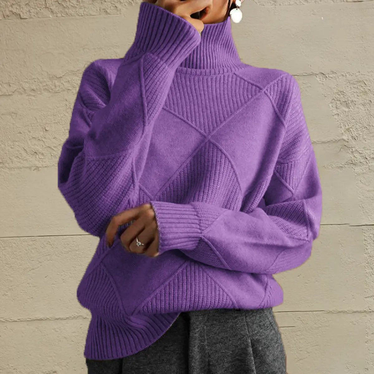 Geometric turtleneck long-sleeve sweater in purple stretch knit, Trendsi