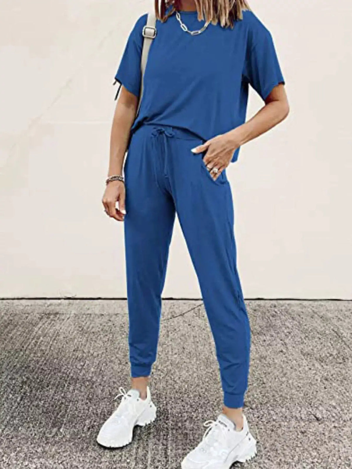 Plus-size blue round-neck top and drawstring pants set, casual loungewear