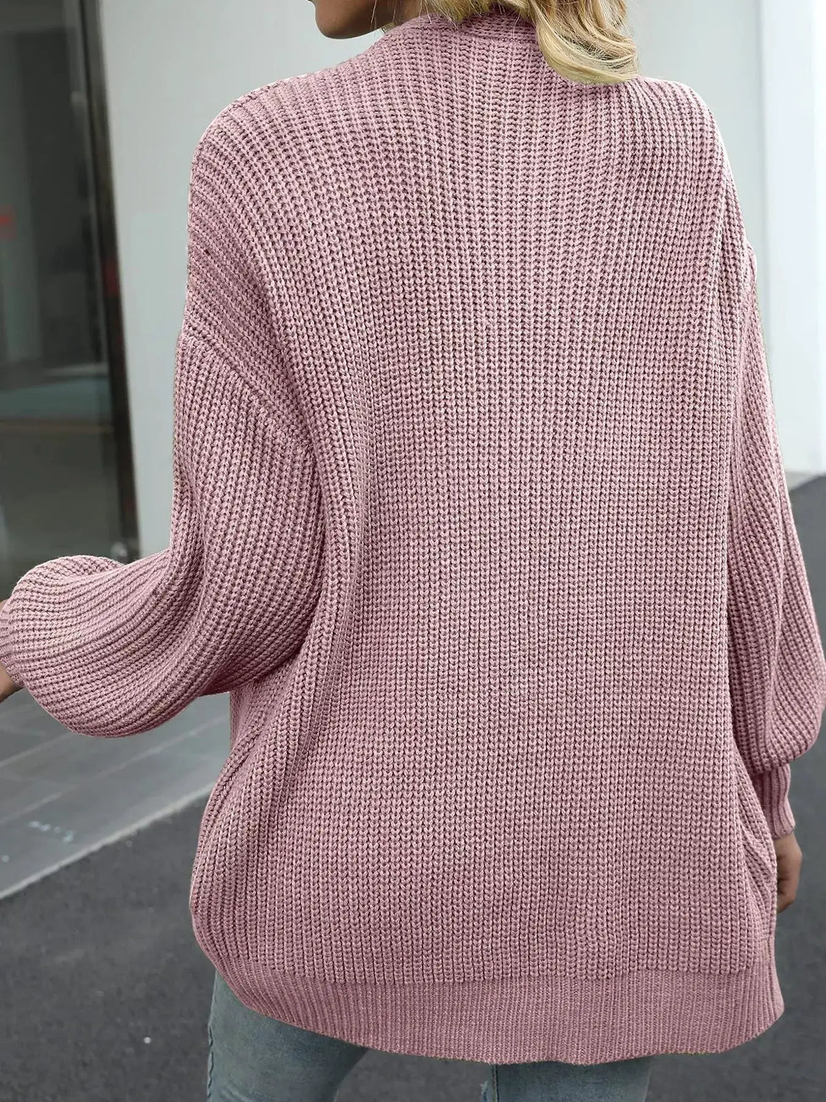 Cozy oversized chunky knit open-front cardigan with lantern sleeves in dusty pink by Trendsi