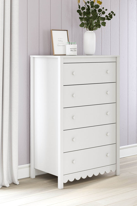 Hallityn - Five Drawer Chest - White-1