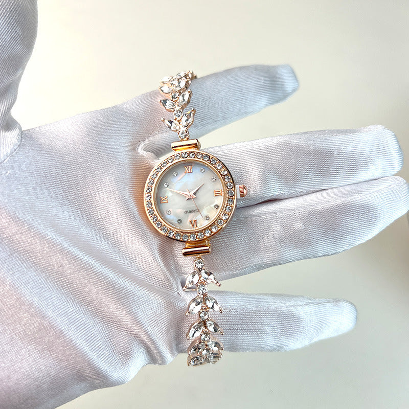 Montre à Quartz Abordable de Luxe Incrustée de Diamants avec Bracelet Ajustable Gratuit
