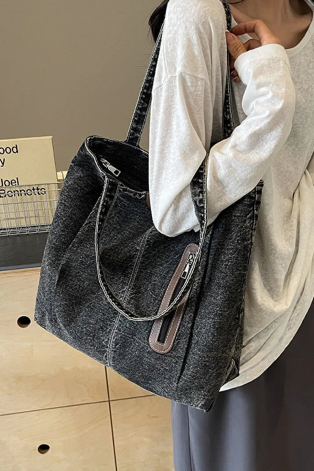 Bolso de mezclilla mediano