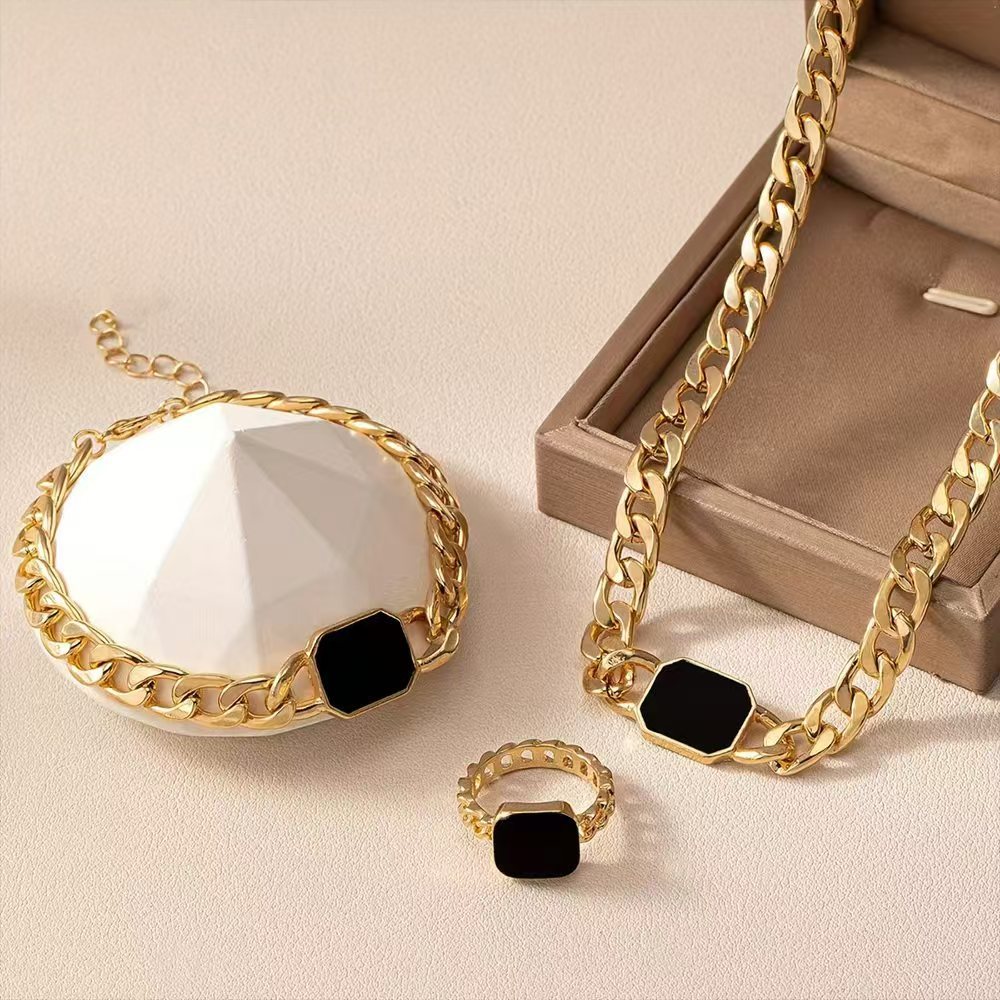 Parure de bijoux géométrique en forme de chaîne, collier, bracelet et bague