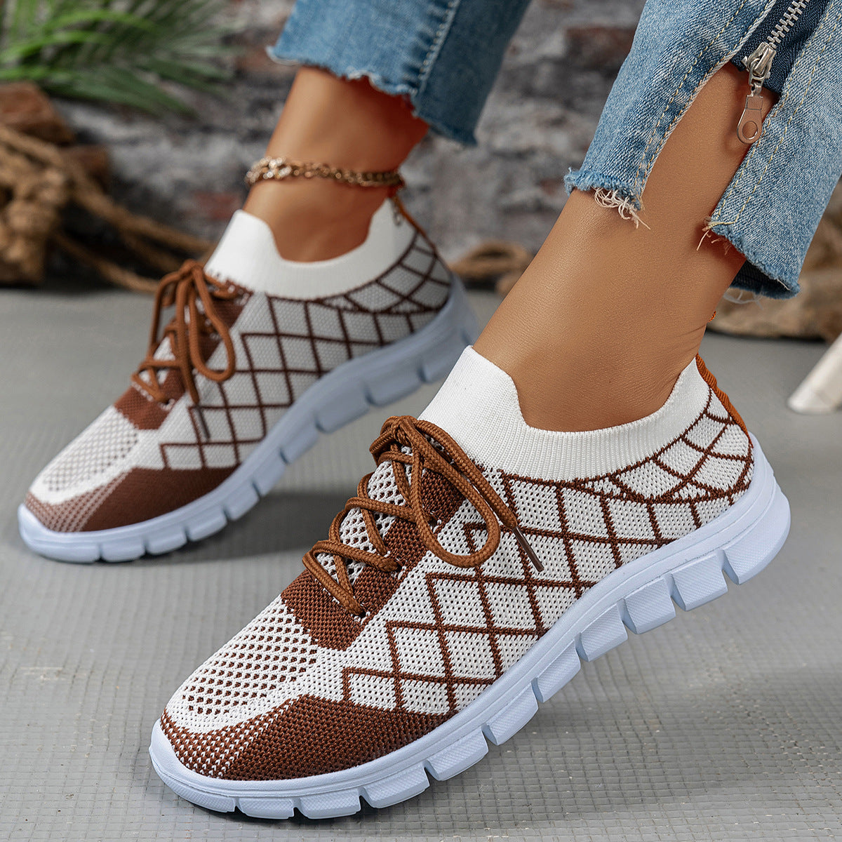 Baskets en maille Colorblock à carreaux et lacets, chaussures décontractées, mode, respirantes, de marche, de course, de sport pour femmes