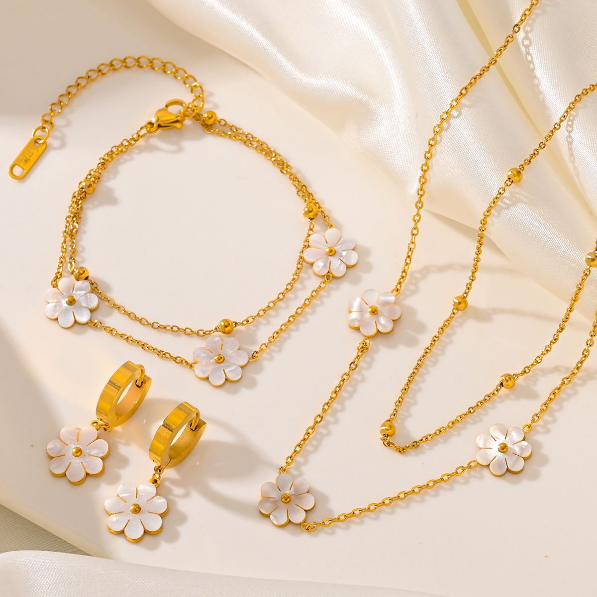 Joyería de moda de acero inoxidable, collar de flor de margarita, doble capa, pendientes, conjunto de joyería
