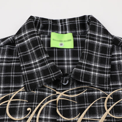 Loose short sleeved checkered shirt