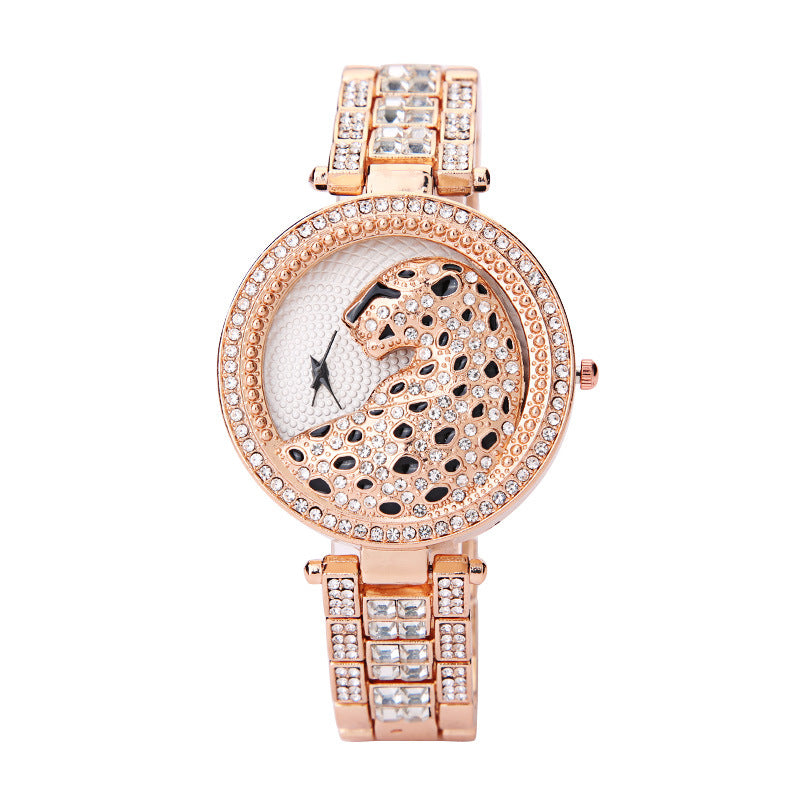 Montre tridimensionnelle léopard ornée de diamants pour femme