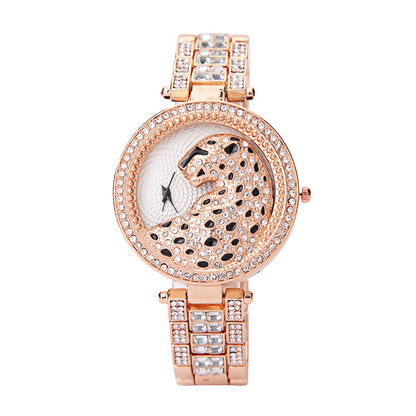 Montre tridimensionnelle léopard ornée de diamants pour femme