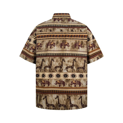 Camisa de manga corta con estampado de elefantes