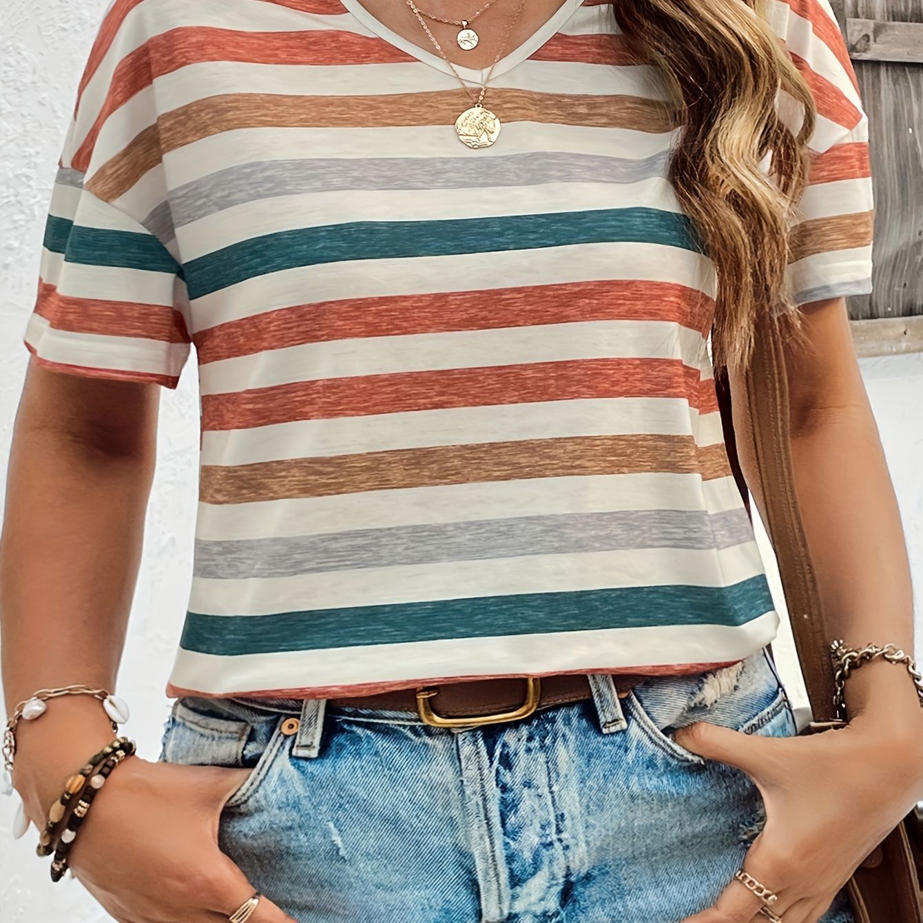 Camiseta Informal de Mujer Manga Corta con Rayas y Cuello en V