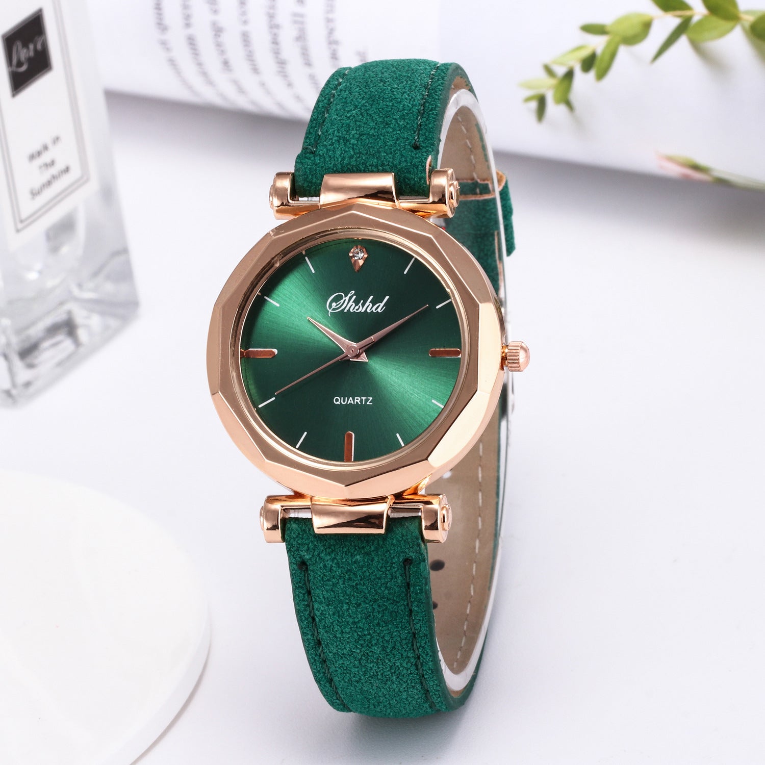 Nouvelles montres décontractées pour femme