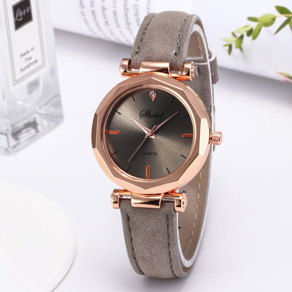 Nouvelles montres décontractées pour femme