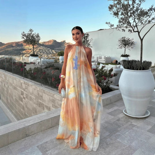 Vestido playero estampado suelto con cuello halter sin espalda