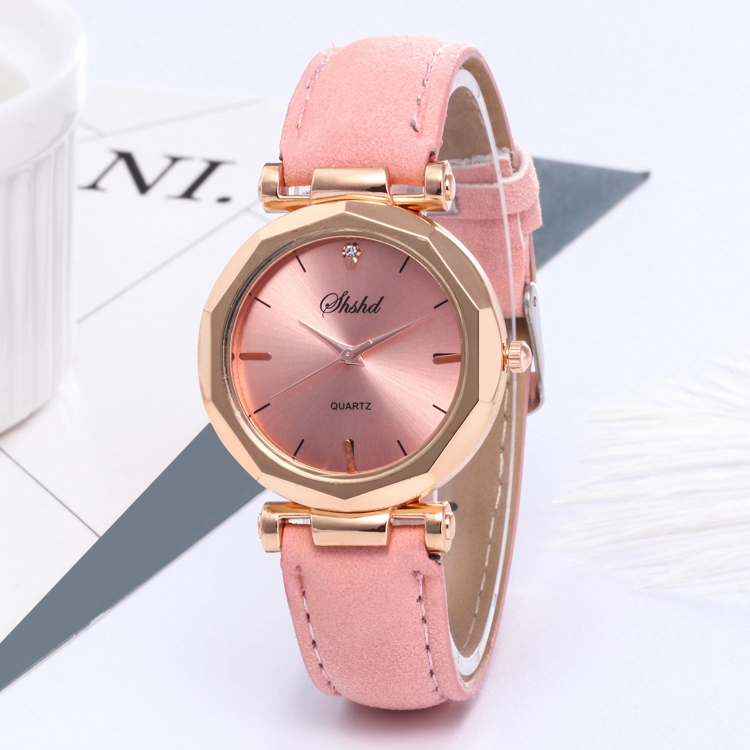 Nouvelles montres décontractées pour femme