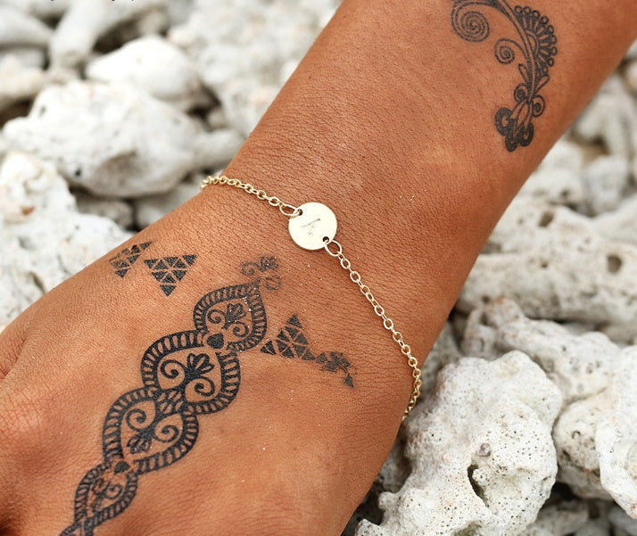 Pulsera de letras de moda y ángulo para mujer, pulsera sencilla ajustable de color dorado con nombre, Pulseras Mujer, regalos para fiestas