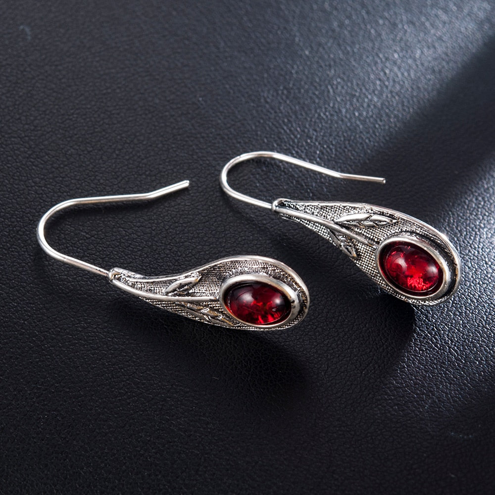 Boucles d'oreilles feuille vintage gemme rouge